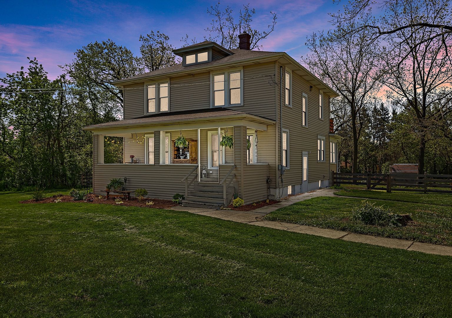 281 W Belvidere Rd, Grayslake, IL 60030 Zillow