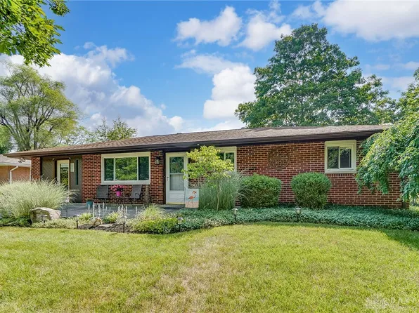 5800 Kendon St, Dayton, OH 45414