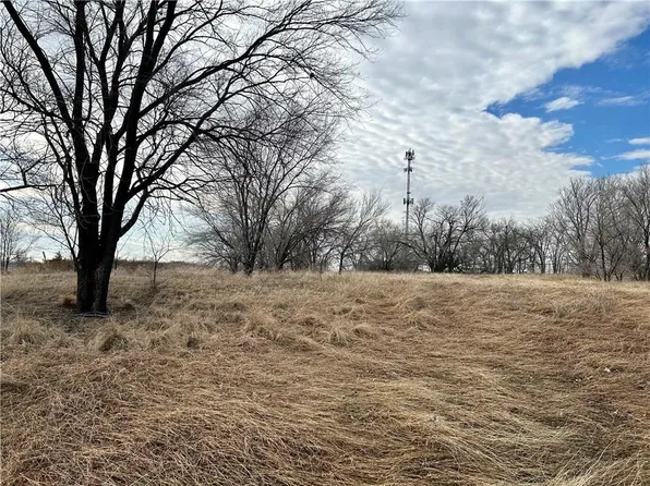 S Watkins Ave, Elk City, OK 73644