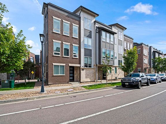 3rd image of 511 Promenade Dr
