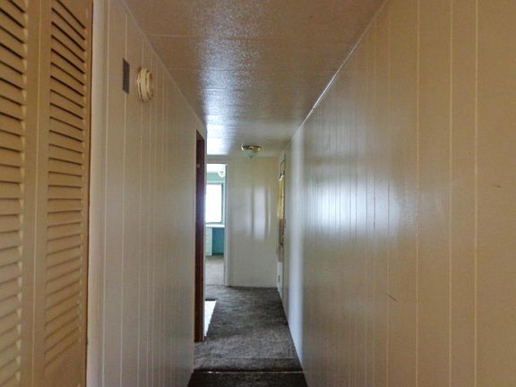4th image of 675 S Jefferson St #681