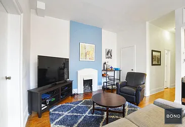 Rented by Bond New York