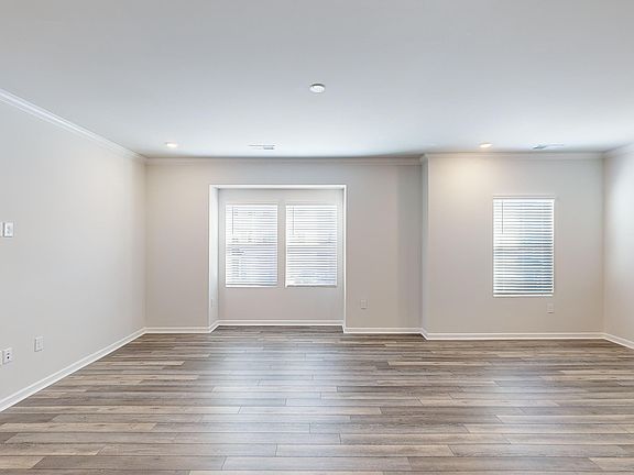 4th image of 2032 Sandwood Loch Dr