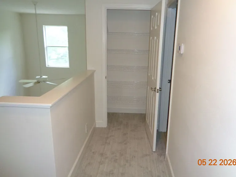 210 Woodhouse Ln — Photo 26