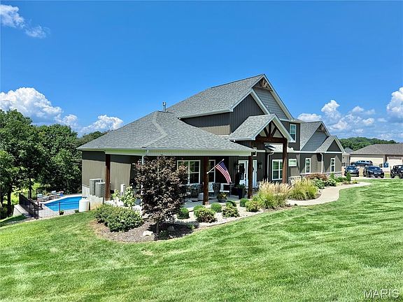 3rd image of 3079 Stonebridge Pl