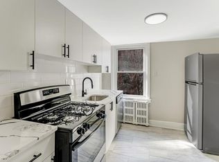 1516 Green St #316, Philadelphia, PA