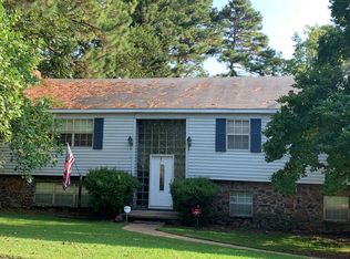 1403 Hamilton Ave E, Wynne, AR 72396