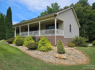 152 Cross Over Rd, Ellenboro, NC 28040