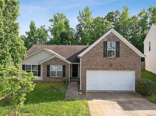8440 Angwin Pl, Charlotte, NC 28262