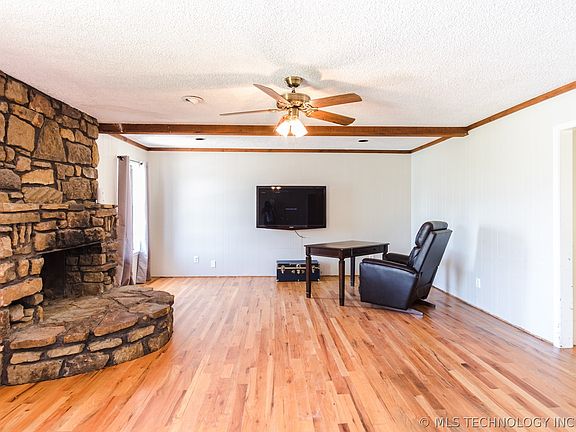 2nd image of 7841 N 88th East Ave