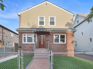 124-23 135th Place, South Ozone Park, NY 11420