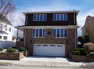 24 Jane St, East Rutherford, NJ 07073