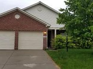 12294 Rambling Rd, Fishers, IN 46037