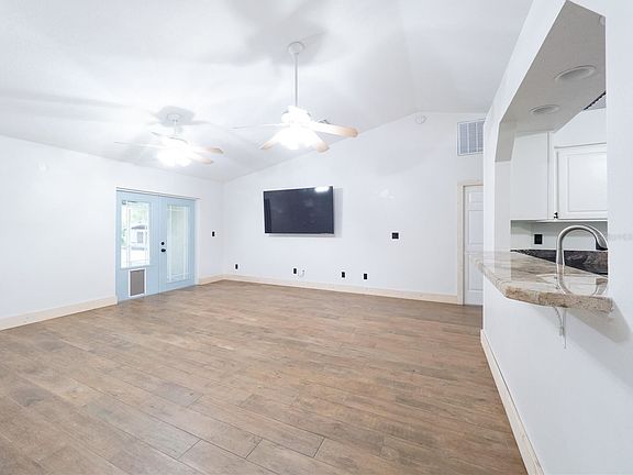 5th image of 2435 Toucan Ct