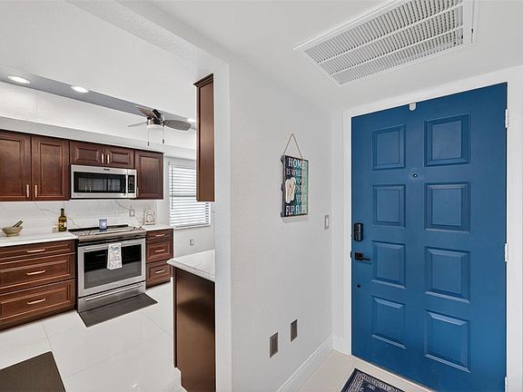 3rd image of 700 Starkey Rd APT 352