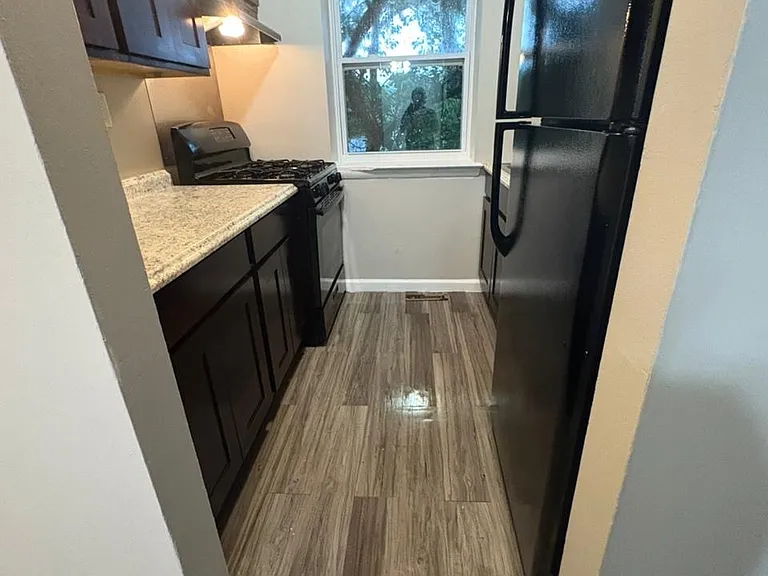 411-415 N Bend Rd #K — Photo 15