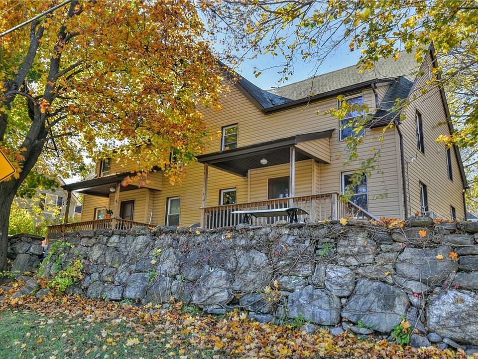 1st image of 10 Sparten Place