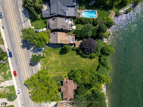 2685 Lake Shore Blvd W, Toronto, ON M8V 1G6