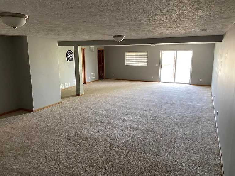 2210 Walnut Creek Dr — Photo 7