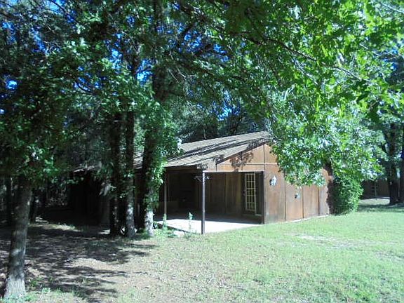 2nd image of 69 Golf Club Dr