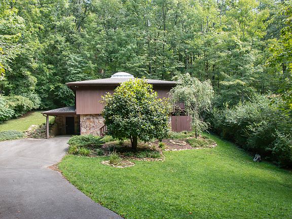 2nd image of 309 Shipley Dr