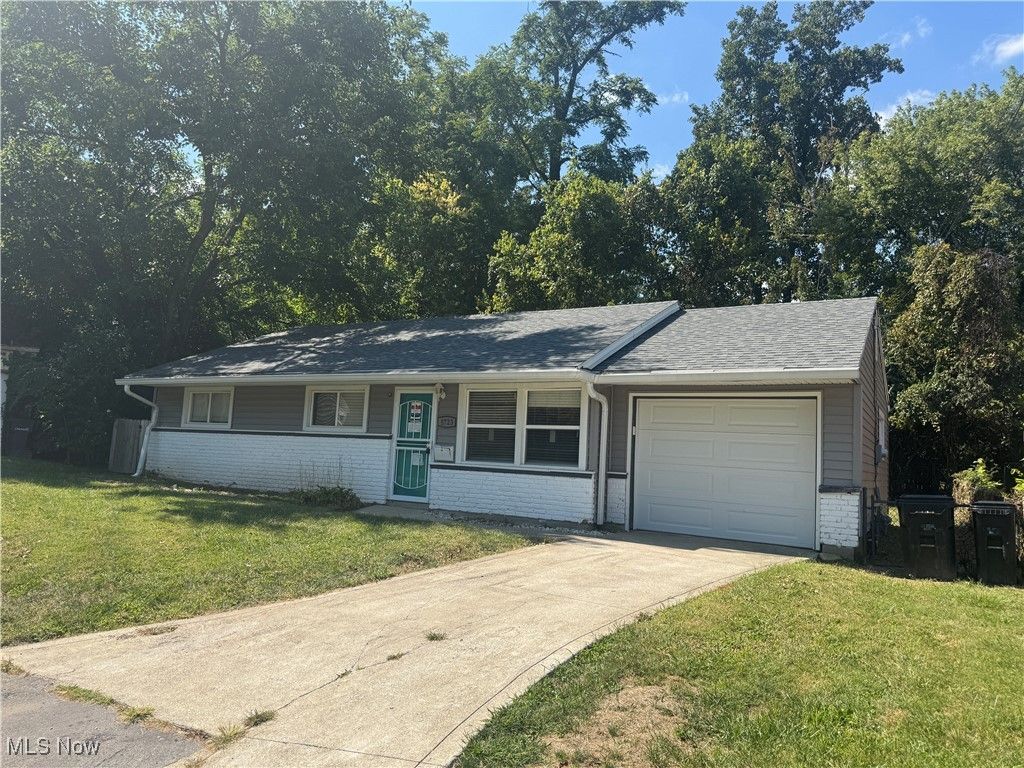 Real estate listing image
