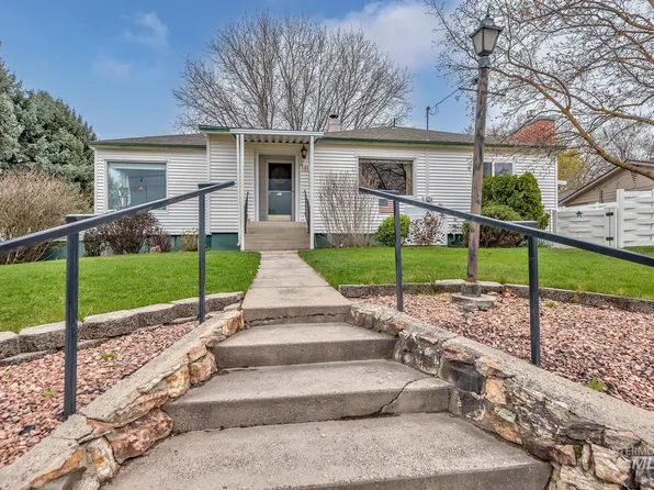 148 N 20th St, Payette, ID 83661