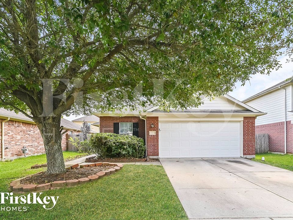 1st image of 17822 Seco Creek Ln