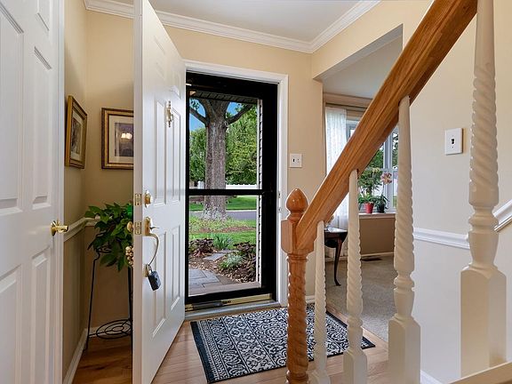 2nd image of 74 Basil Rd