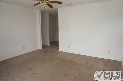3rd image of 2619 Rawhide Ln