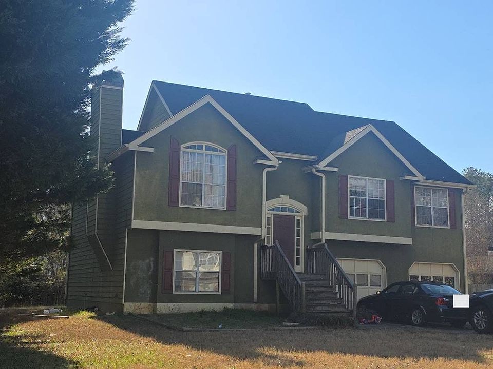 2nd image of 2774 Old Barn Trl