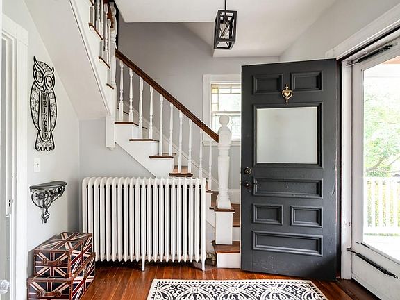 5th image of 34 White St
