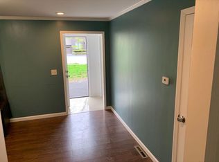 324 Fuller Rd, Albany, NY 12203