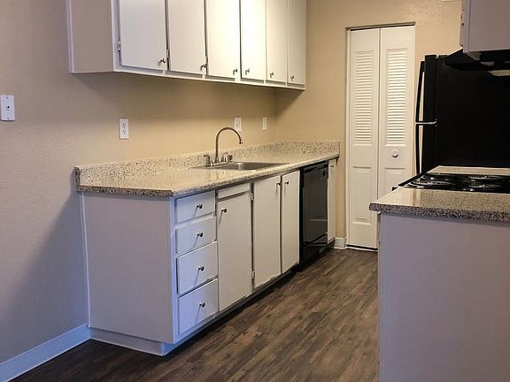 3rd image of 8065 Sunrise East Way APT 104