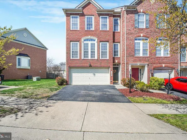 1029 Hotchkiss Pl, Fredericksburg, VA 22401