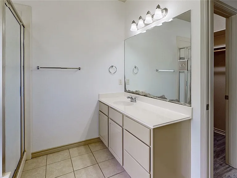 2212 Brougham Pl — Photo 15