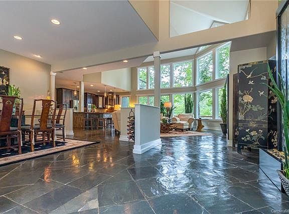2nd image of 5057 Lighthouse Ct