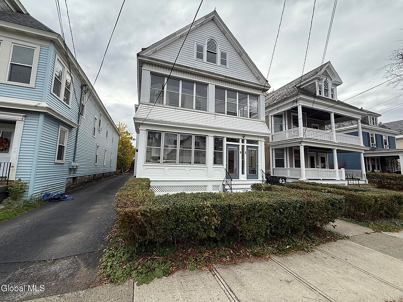 2nd image of 62 Summit Avenue