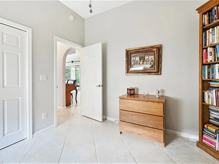 6545 Chestnut Cir — Photo 27