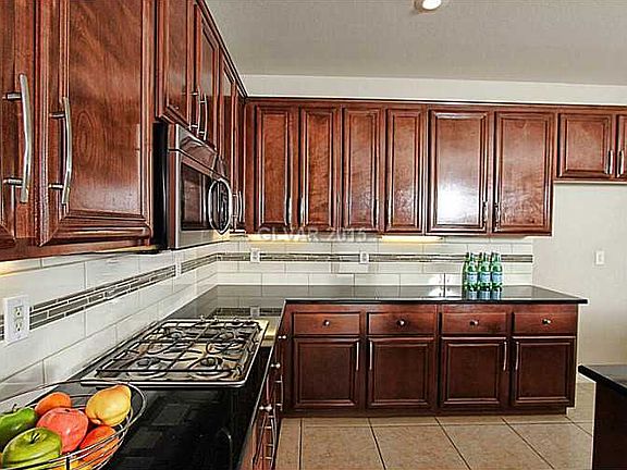 2nd image of 10539 Hope Mills Dr