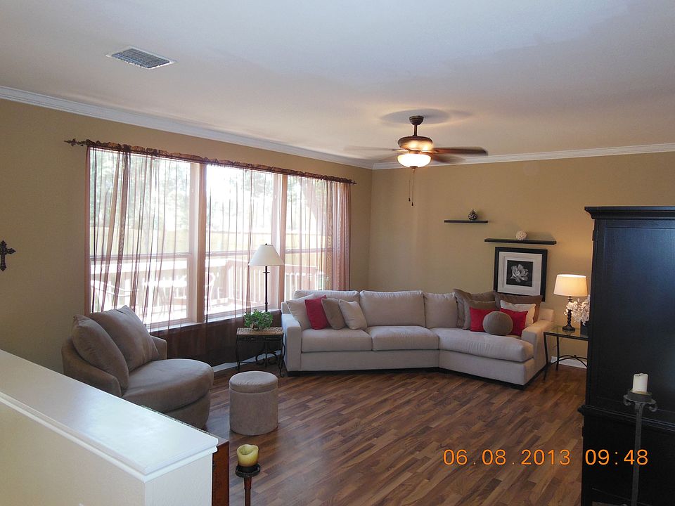 2nd image of 1515 Foster Dr