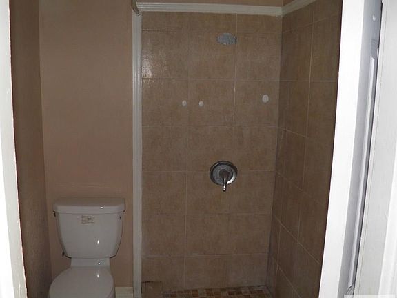 4th image of 367 San Cristobal St