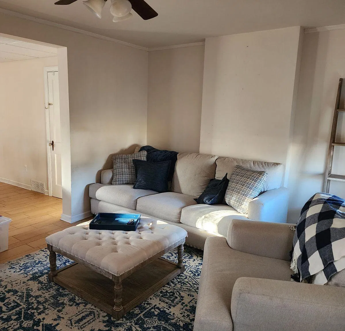 3 bed, 1.5 bath, 1800 sqft, $1,995 — Photo 2