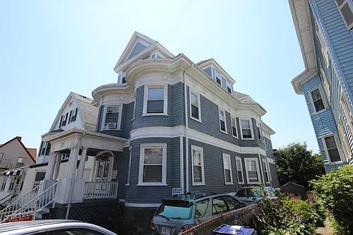 14 Magnolia Sq #3 Photo 1