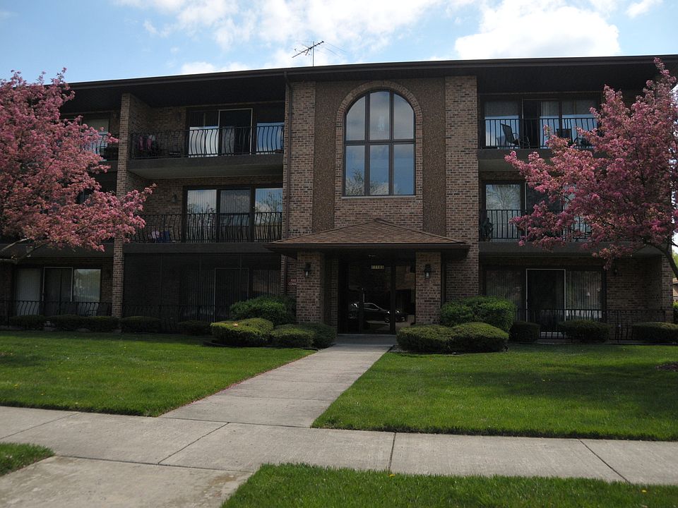 1st image of 11103 Heritage Dr APT 2B