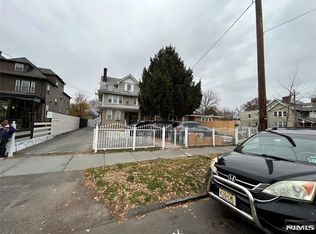 348-350 Roseville Ave, Newark, NJ 07107