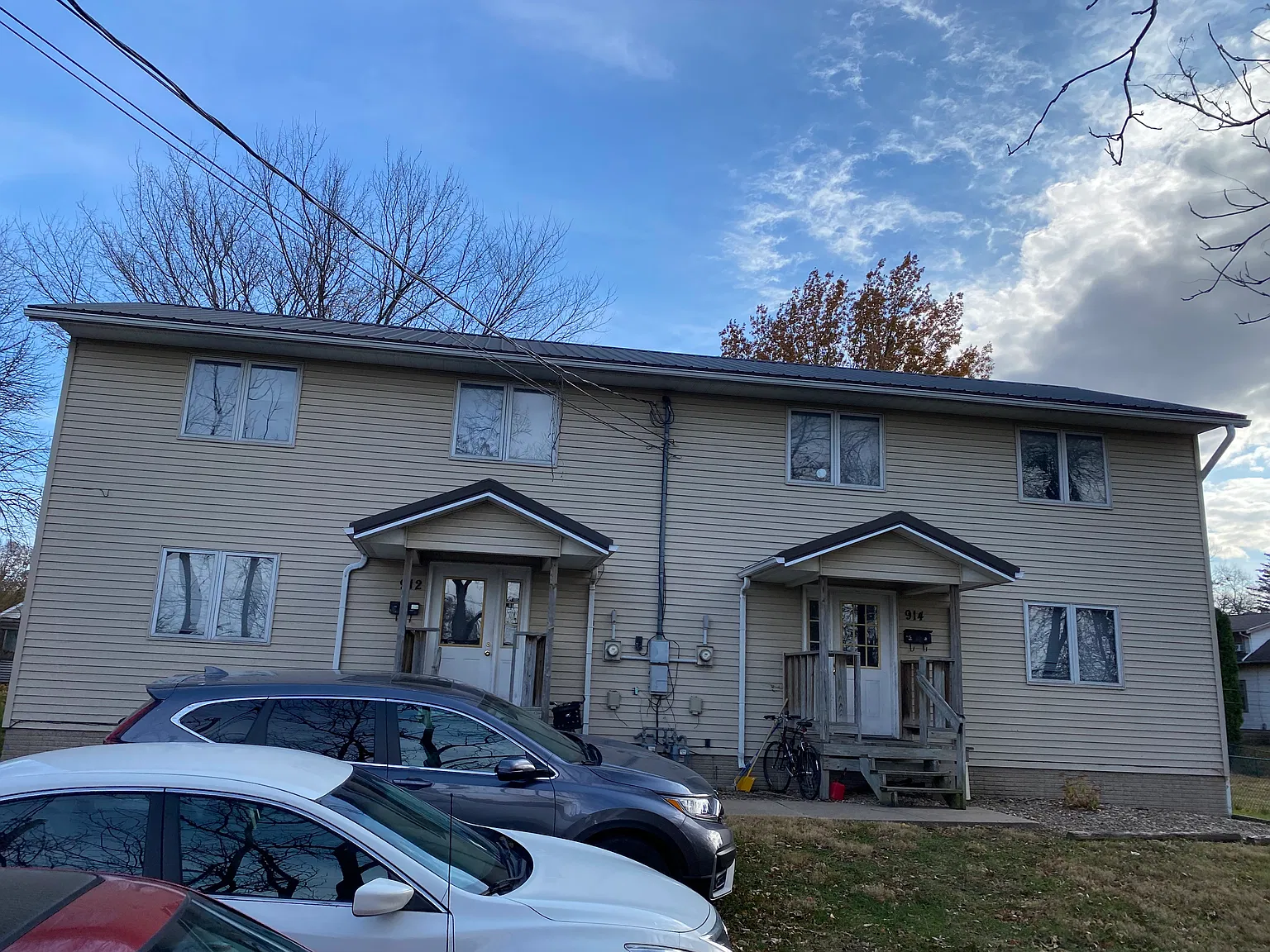3 bed, 1288 sqft, $1,800 — Photo 1