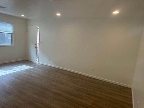 4th image of 2209 Leland Ct #2209