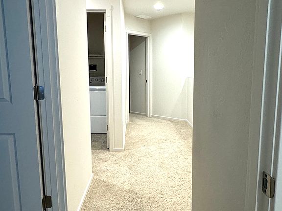 4th image of 11015 NE 115th Ct