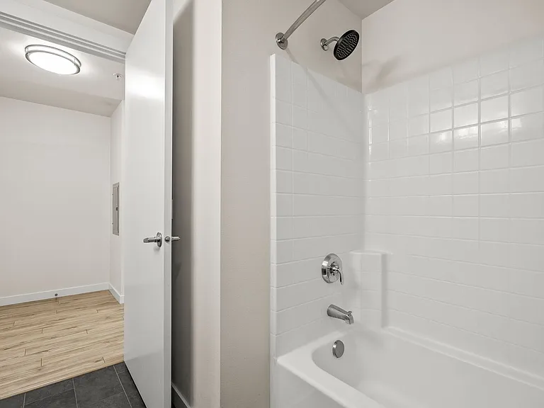 Contour Apartments — Photo 87